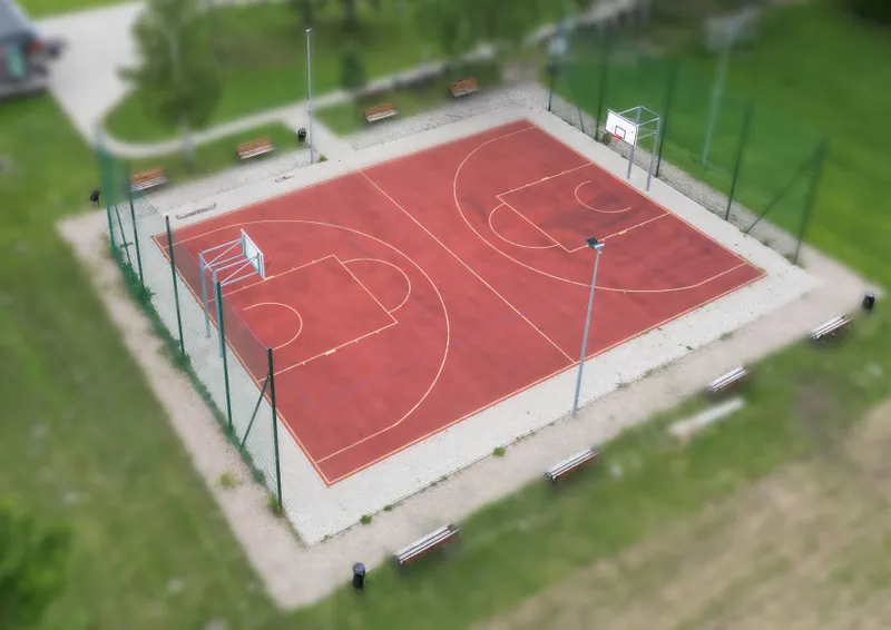 Boisko wielofunkcyjne poliuretanowe