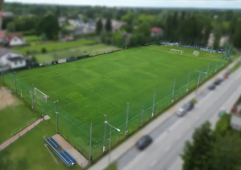 Boisko pełnowymiarowe naturalne