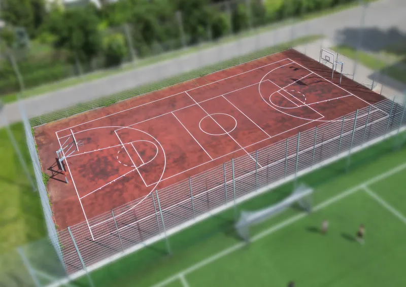 Boisko wielofunkcyjne ne poliuretanowe