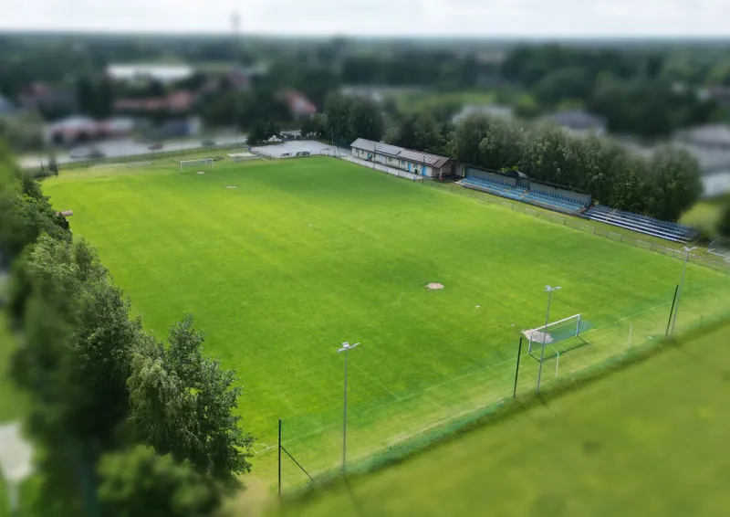 Boisko pełnowymiarowe naturalne